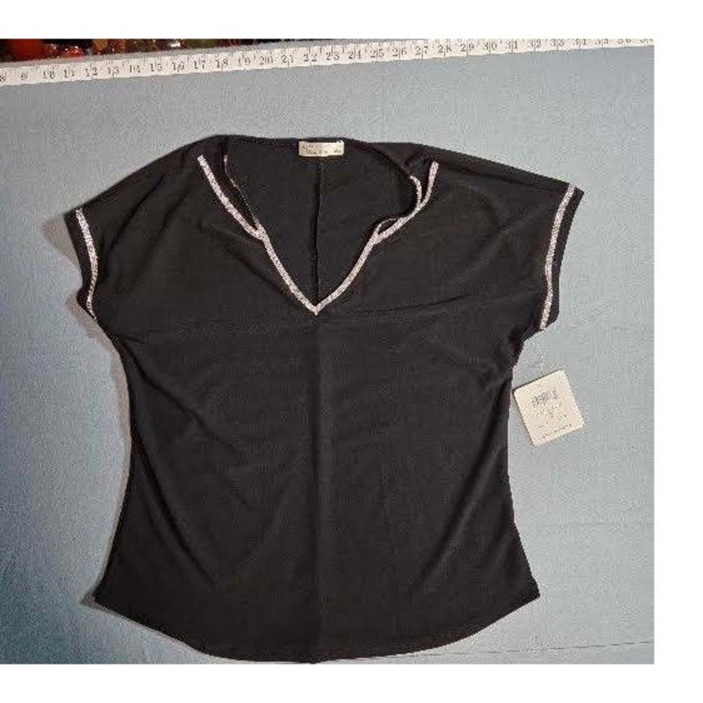 89th + Madison Black Rhinestone Trim Split V-Neck Top Medium NWT